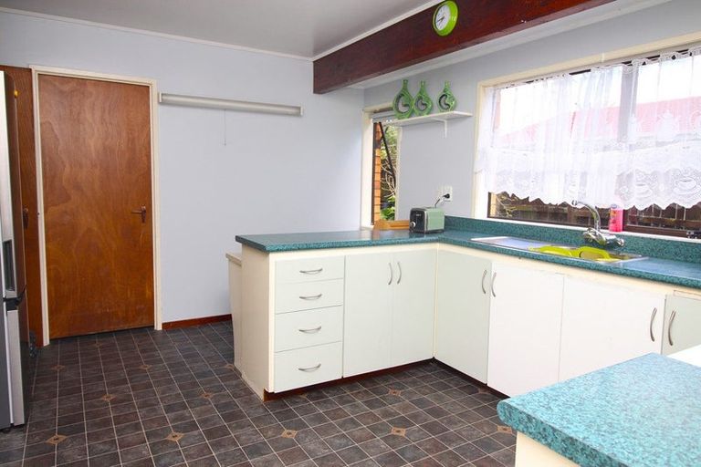 Photo of property in 158 Sturges Road, Henderson, Auckland, 0612