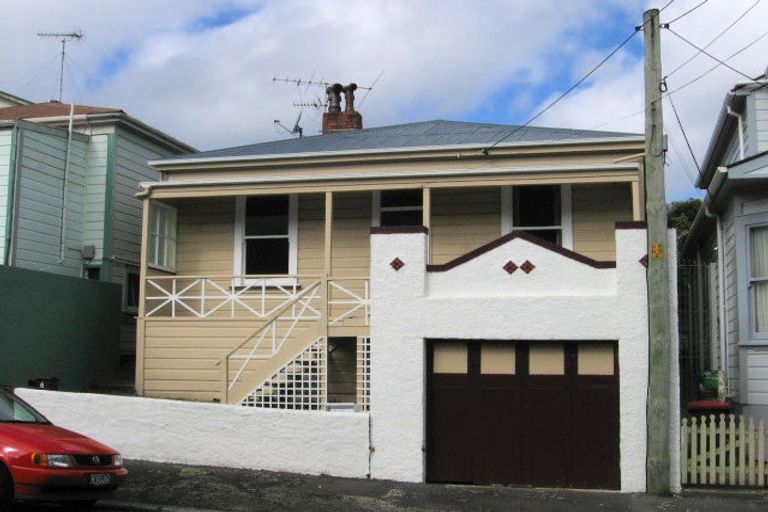 Photo of property in 6 Jeypore Street, Berhampore, Wellington, 6023