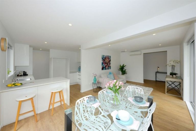 Photo of property in 12 Scotston Avenue, St Albans, Christchurch, 8052