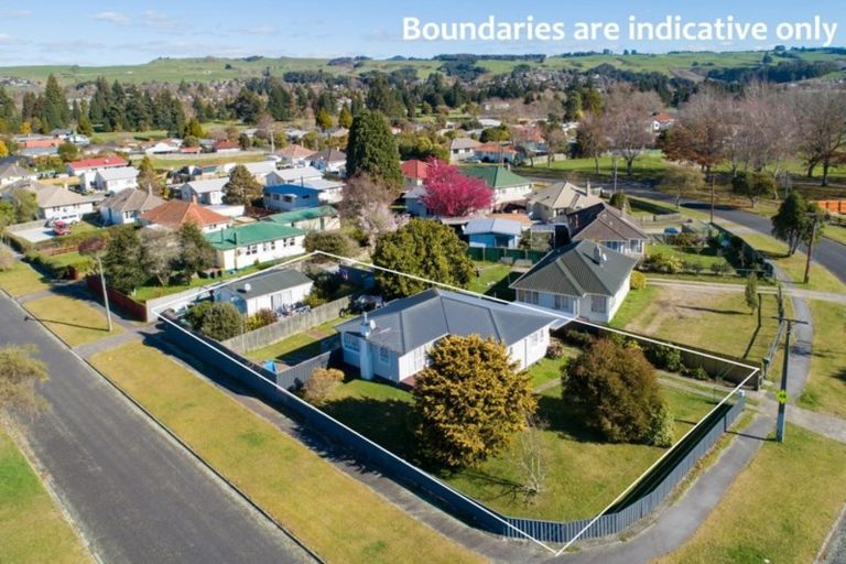 Photo of property in 16 Manuka Crescent, Hillcrest, Rotorua, 3015