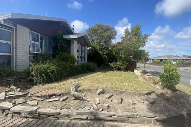 Photo of property in 12 Ashwood Street, Parklands, Christchurch, 8083