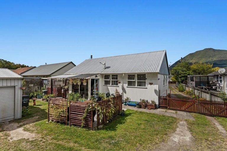 Photo of property in 24 Domett Street, Kawerau, 3127