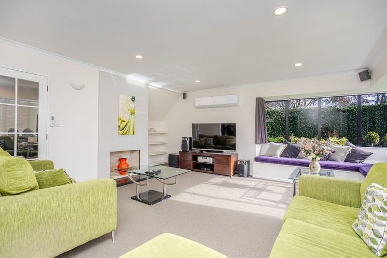 Photo of property in 97 Adelaide Road, Dannevirke, 4930