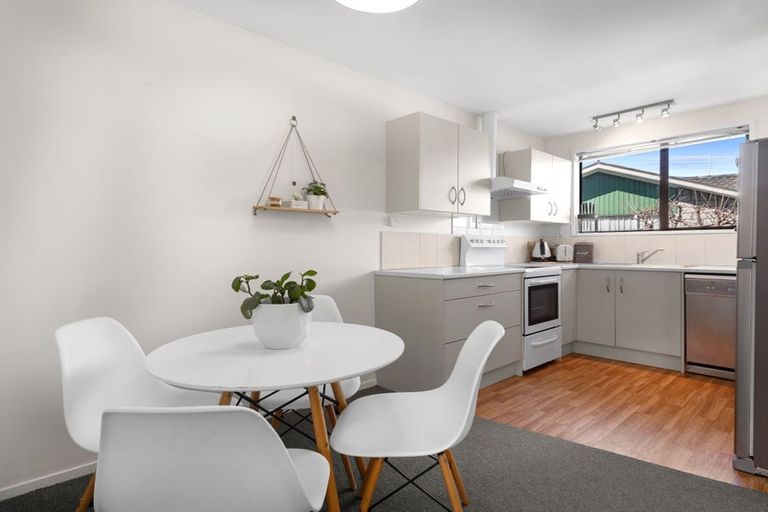 Photo of property in 1/202 Grimseys Road, Redwood, Christchurch, 8051