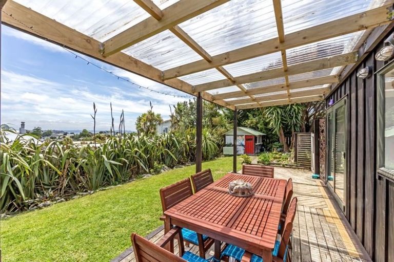Photo of property in 40a Tiri Road, Manly, Whangaparaoa, 0930