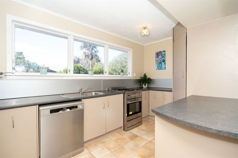 Photo of property in 13 Sherwood Drive, Pukete, Hamilton, 3200