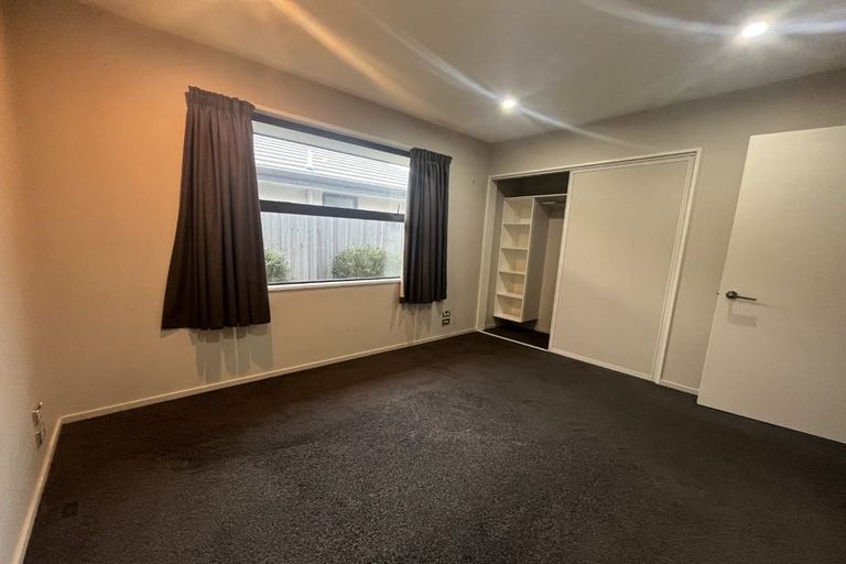 Photo of property in 17 Packard Crescent, Halswell, Christchurch, 8025