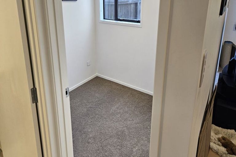 Photo of property in 23 Manarini Road, Westgate, Auckland, 0614