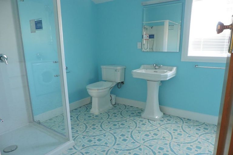 Photo of property in 10 Marriner Street, Sumner, Christchurch, 8081