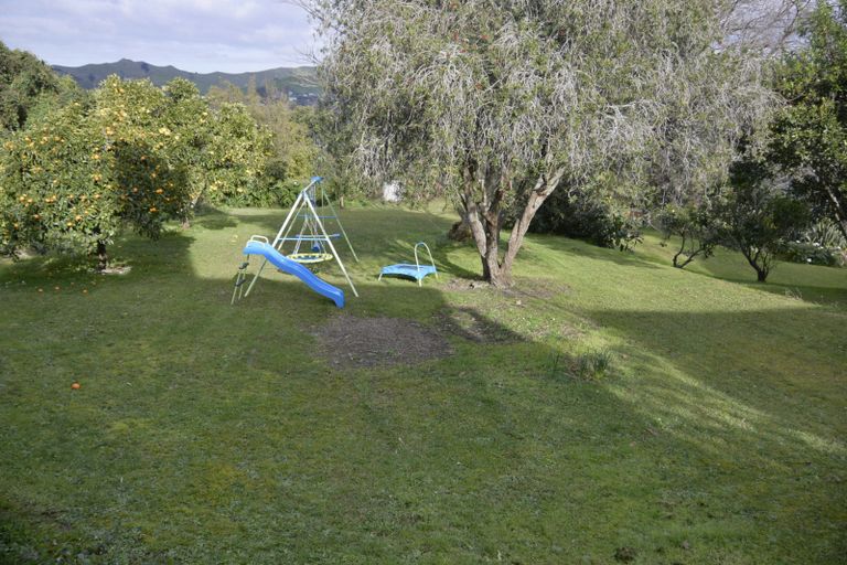 Photo of property in 70 Kimihia Road, Huntly, 3700