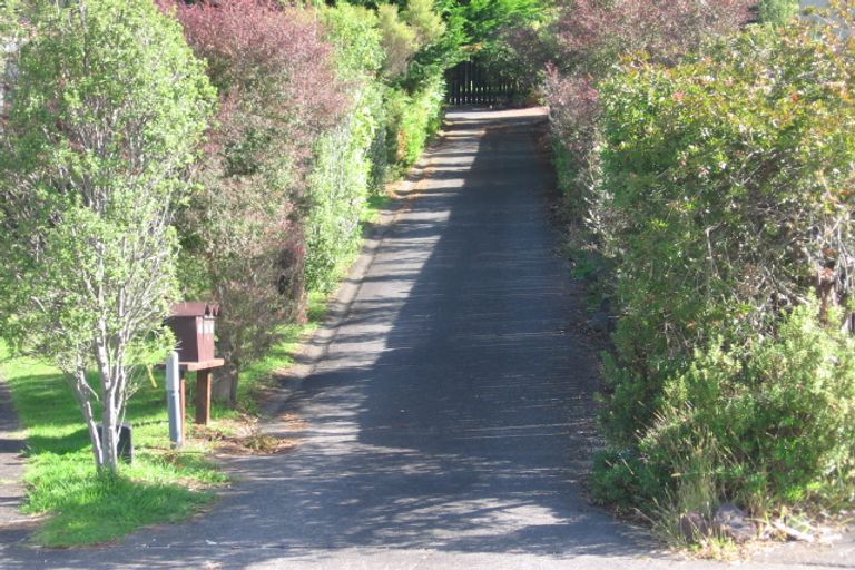 Photo of property in 19 Hydra Place, Glen Eden, Auckland, 0602