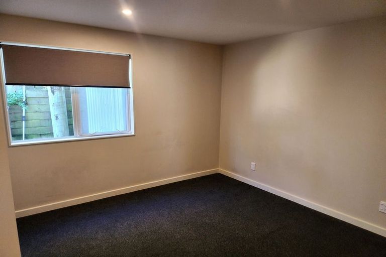 Photo of property in 14a Freeling Street, Island Bay, Wellington, 6023