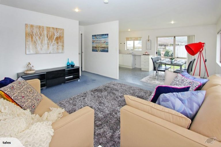 Photo of property in 19 Rebecca Rise, Weymouth, Auckland, 2103