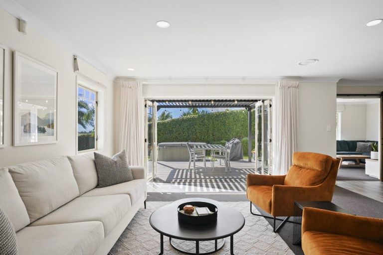 Photo of property in 15 Rochester Place, Bethlehem, Tauranga, 3110