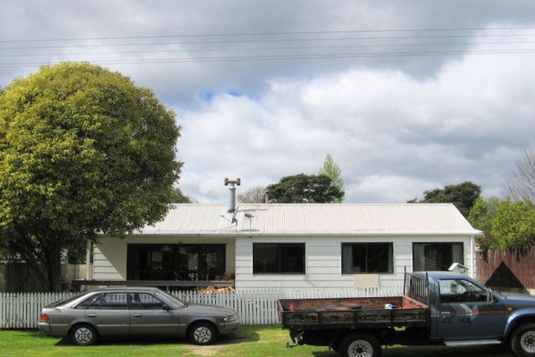Photo of property in 2/38 Hinekura Avenue, Taupo, 3330