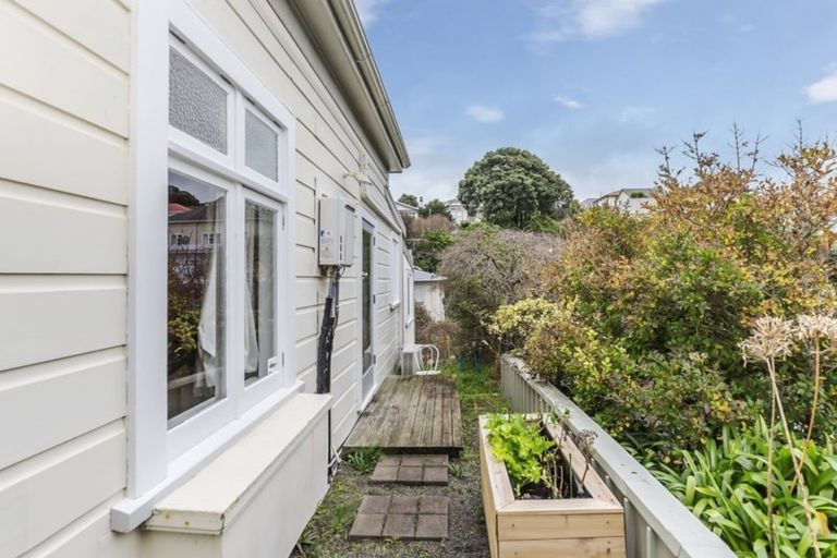 Photo of property in 90 Rintoul Street, Newtown, Wellington, 6021