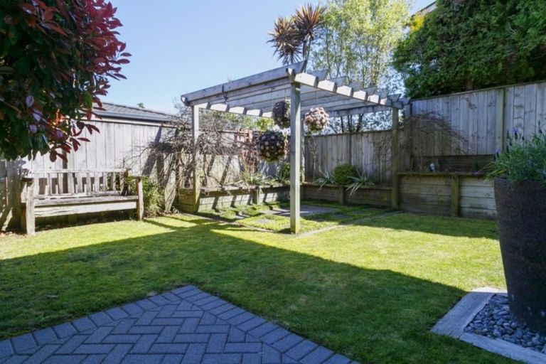 Photo of property in 2/48 Ngamotu Road, Hilltop, Taupo, 3330