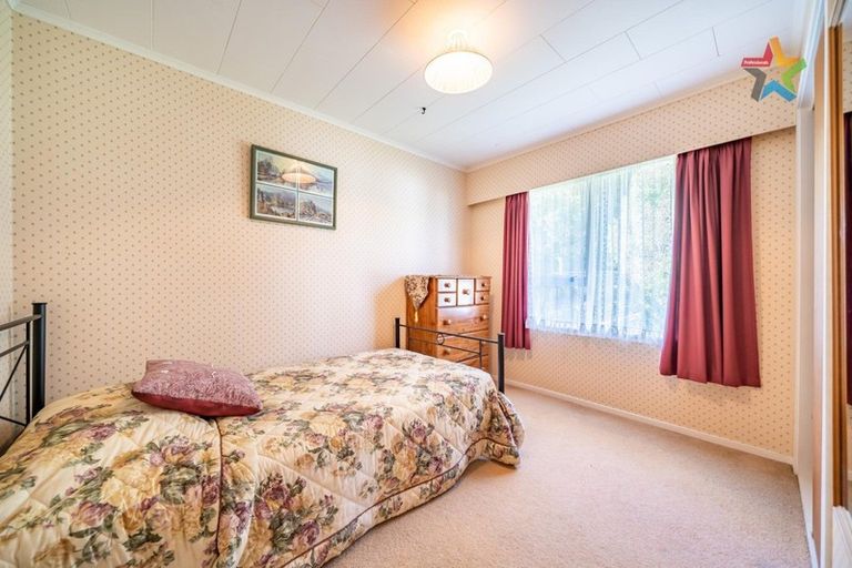 Photo of property in 178b Major Drive, Kelson, Lower Hutt, 5010