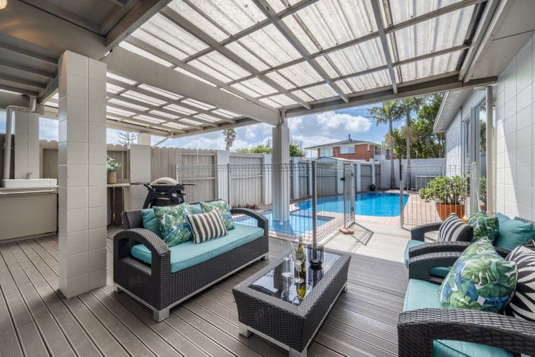 Photo of property in 31 Miramar Place, Pakuranga, Auckland, 2010