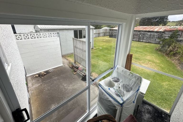 Photo of property in 36 Polson Street, Castlecliff, Whanganui, 4501