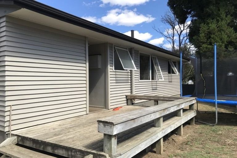 Photo of property in 3 Bernard Street, Papatoetoe, Auckland, 2025