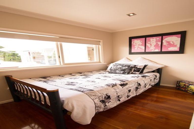 Photo of property in 4 Tomo Street, New Lynn, Auckland, 0600