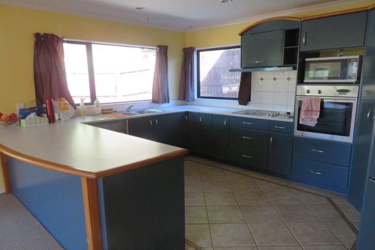 Photo of property in 41 Langana Avenue, Browns Bay, Auckland, 0630