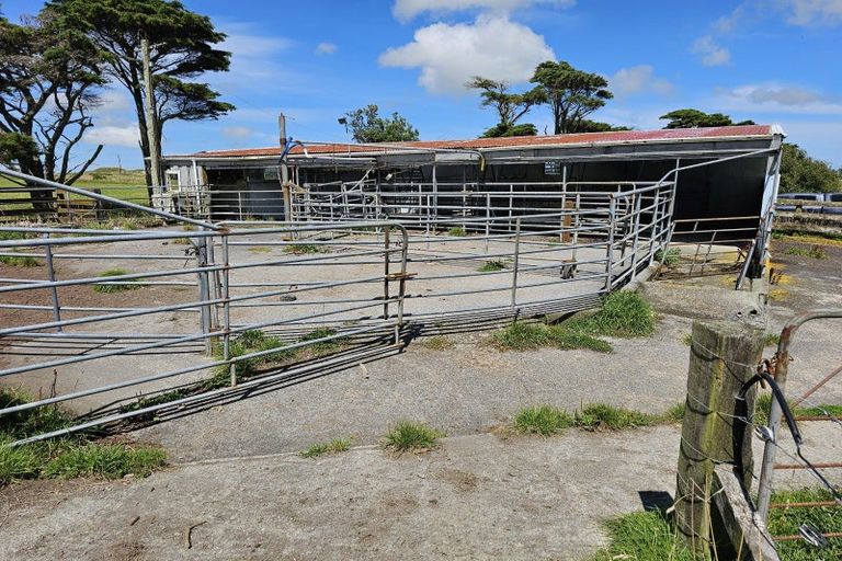 Photo of property in 955 Opua Road, Opunake, 4681