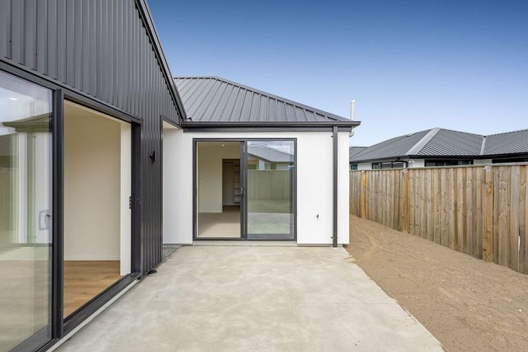 Photo of property in 3 Peak Lane, Halswell, 8025