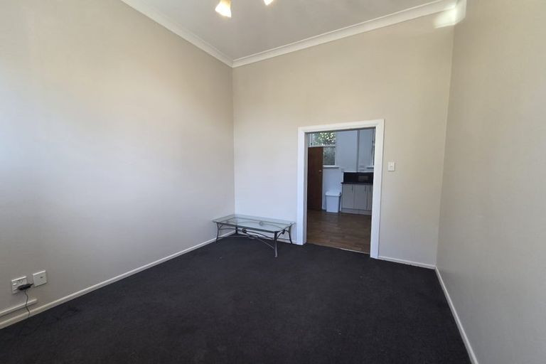 Photo of property in 48 Aurora Terrace, Kelburn, Wellington, 6012