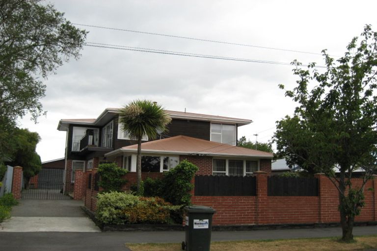 Photo of property in 6 Dunster Street, Burnside, Christchurch, 8053