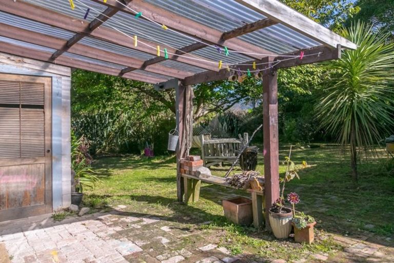 Photo of property in 14 Lyon Street, Featherston, 5710