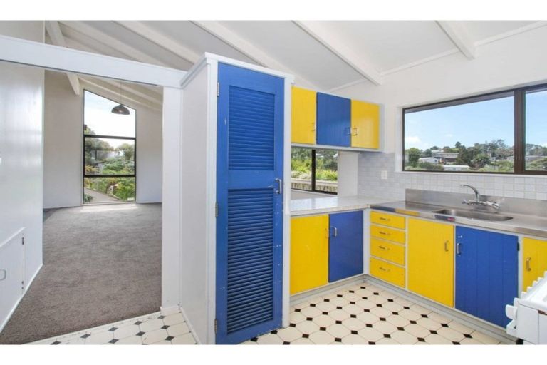 Photo of property in 45 Fordham Street, Beach Haven, Auckland, 0626