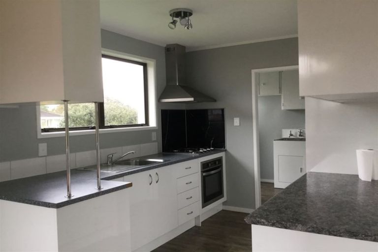 Photo of property in 14 Arodella Crescent, Ranui, Auckland, 0612