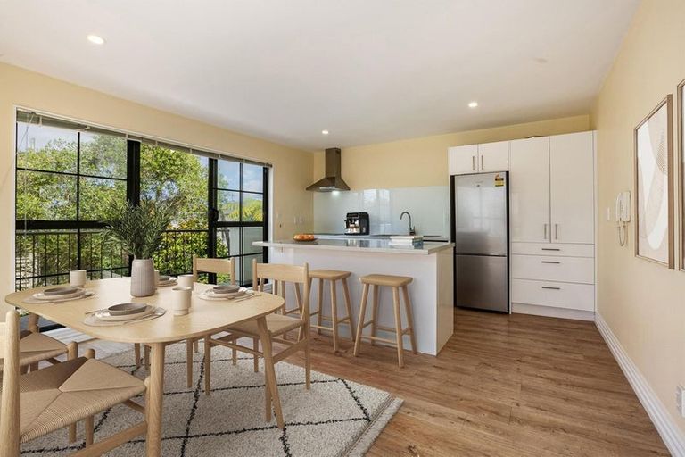 Photo of property in 16g Hobson Street, Thorndon, Wellington, 6011