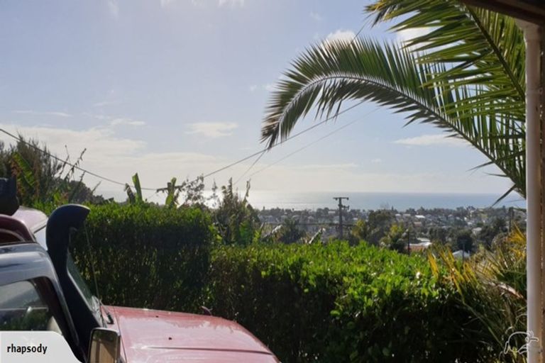 Photo of property in 41 Elliston Crescent, Stanmore Bay, Whangaparaoa, 0932