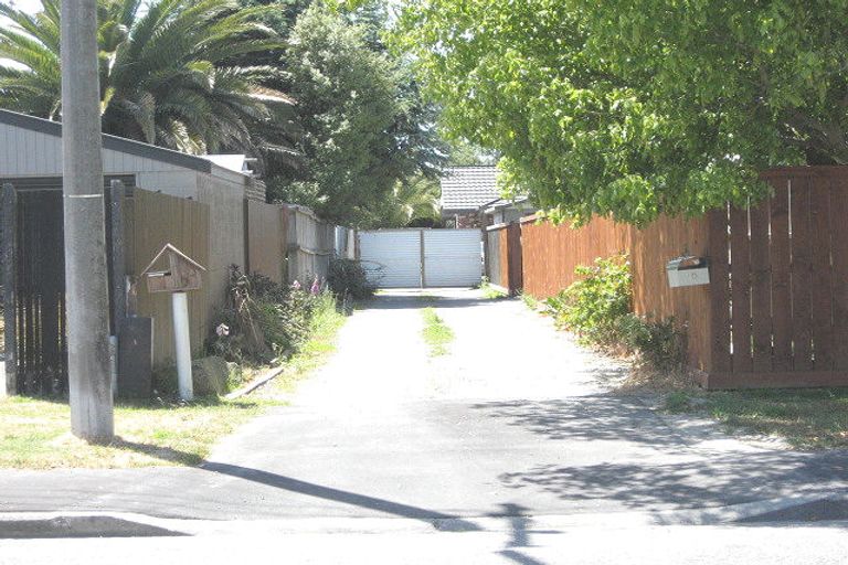 Photo of property in 2/10 Badger Street, Parklands, Christchurch, 8083