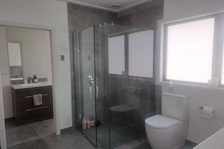 Photo of property in 70 Leeward Drive, Whitianga, 3510