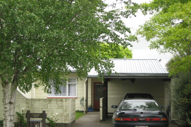 Photo of property in 4/24 Clivedon Place, Redwood, Christchurch, 8051