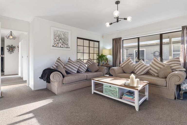 Photo of property in 403 Harbour View Road, Whangamata, 3620