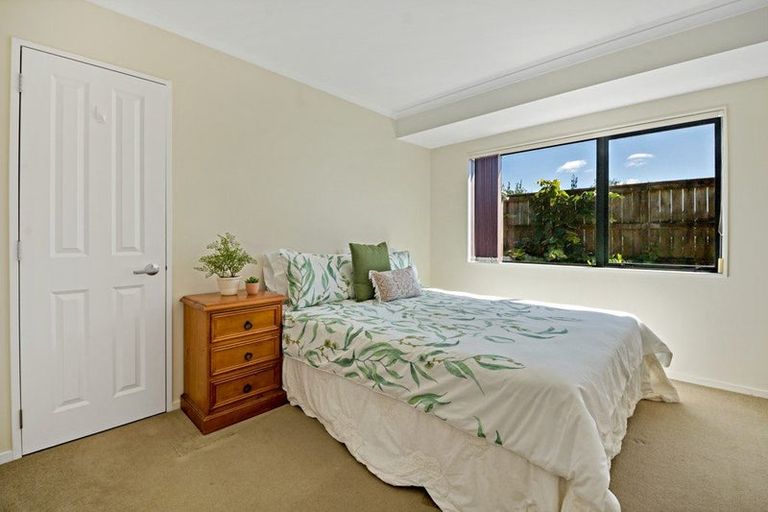Photo of property in 31 Lough Bourne Drive, Pukekohe, 2120