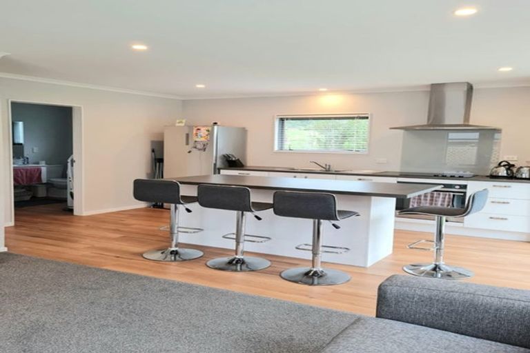 Photo of property in 80h Gilbert Road, Kaitoke, Upper Hutt, 5018