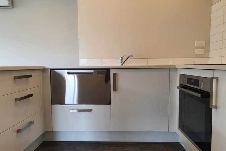 Photo of property in 1/35 North Ridge Drive, Rototuna North, Hamilton, 3210