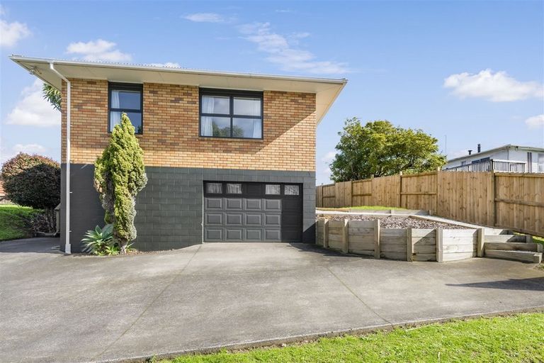 Photo of property in 78a Wharf Road, Te Atatu Peninsula, Auckland, 0610