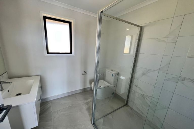 Photo of property in 24 Kerr Crescent, Patumahoe, 2679