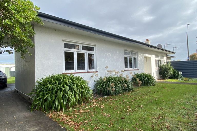 Photo of property in 266 Ferguson Street, West End, Palmerston North, 4410