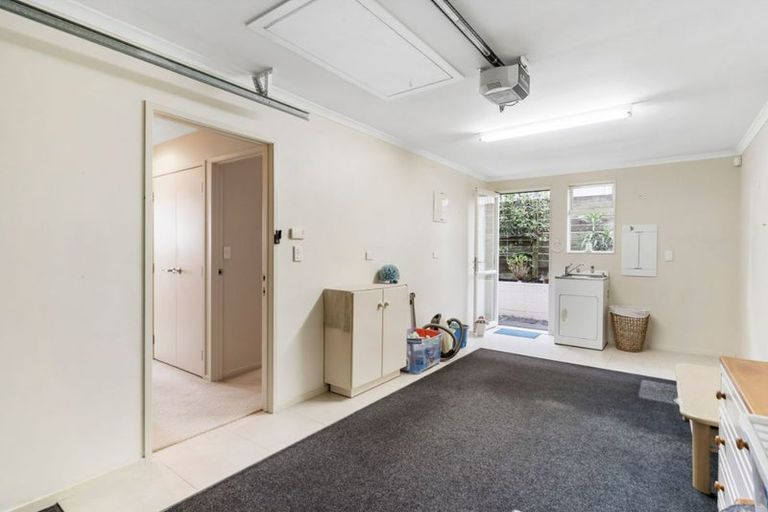 Photo of property in 56a Florence Avenue, Orewa, 0931