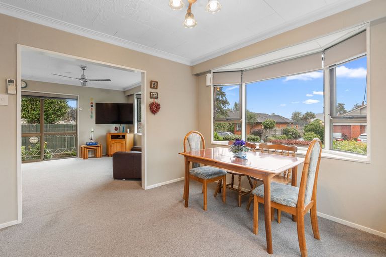 Photo of property in 1 Windsor Place, Mosgiel, 9024