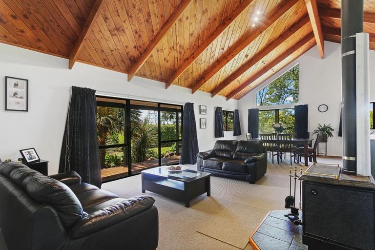 Photo of property in 1304 Glenbrook Road, Glenbrook, Waiuku, 2681