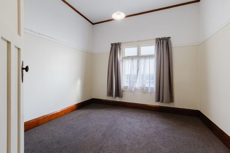 Photo of property in 10 Ada Street, Hokowhitu, Palmerston North, 4410